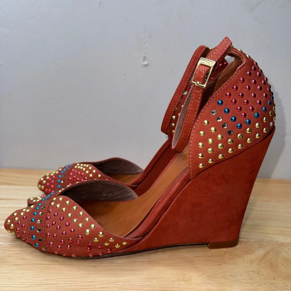 Schutz Burnt Orange Suede Studded Wedge Sandals Peep Toe Ankle Strap Size 9B
